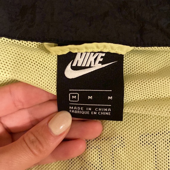 VINTAGE NIKE ZIP UP - Picture 5 of 6